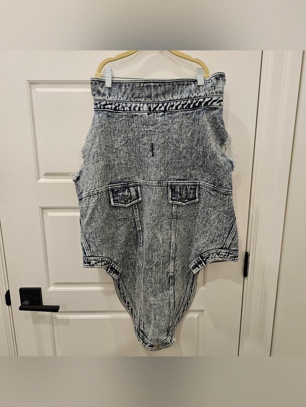 Canada Pooch Denim DOG Vest Size 28